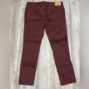 #4 American Eagle Flex Soft Twill Skinny Jeans.